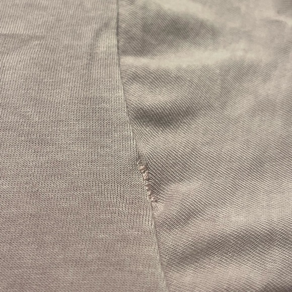 HOLLISTER T-Shirt Cropped "Must Have Collection" Washed Lavender-Small - Picture 4 of 5